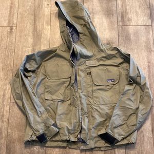 Patagonia Mens raincoat